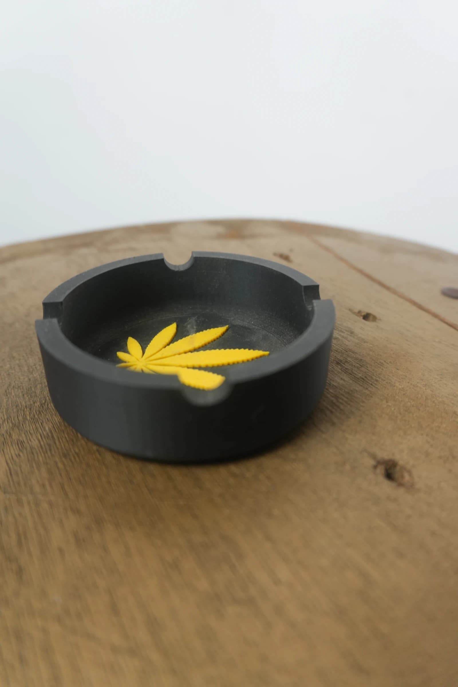Cinzeiro Folha 3D